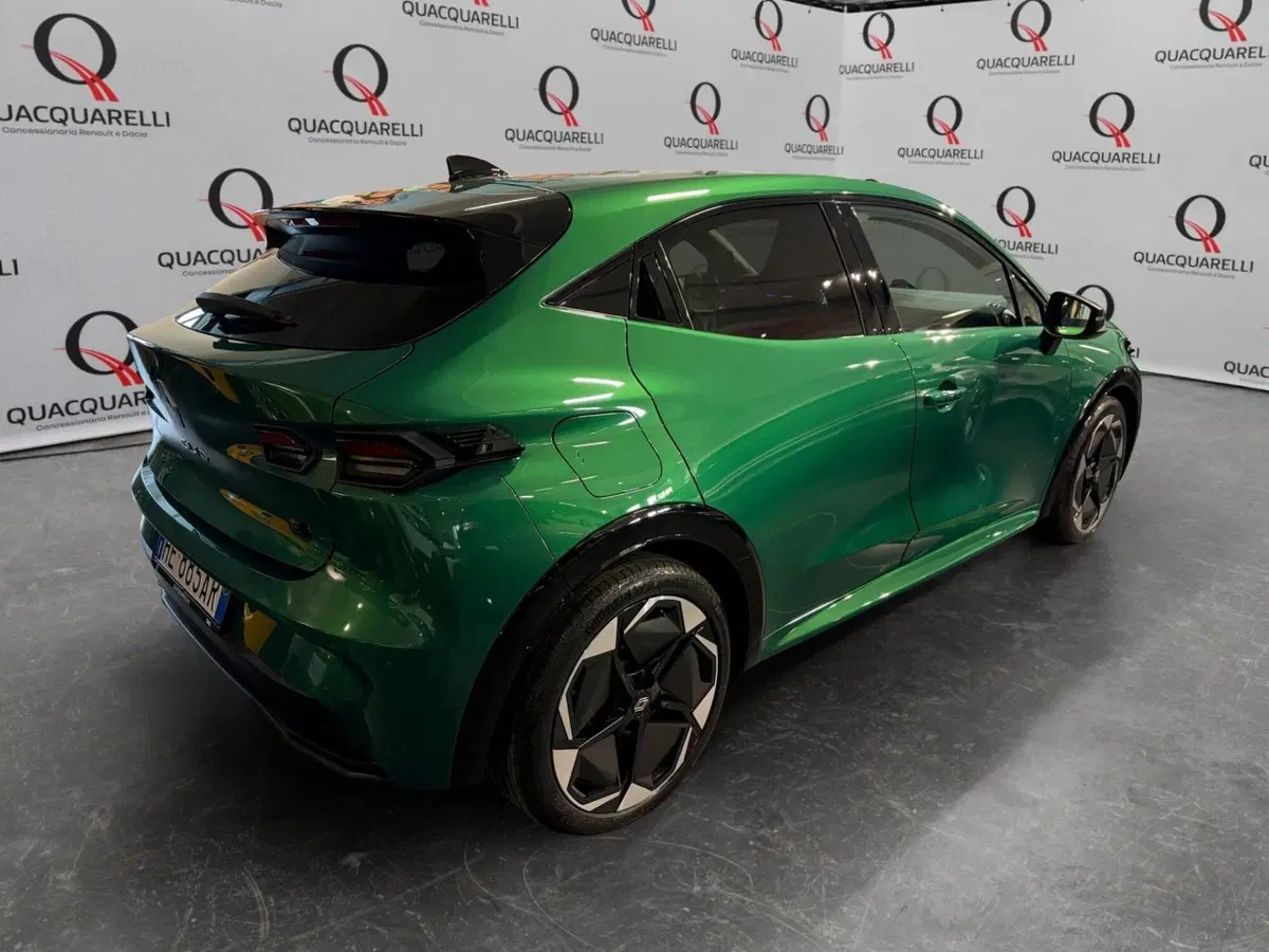 Renault Clio nuova a Milano (5)