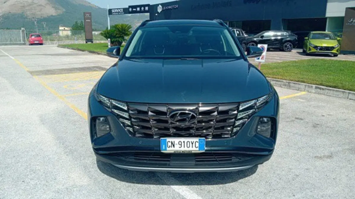 Hyundai Tucson usata a Benevento (3)
