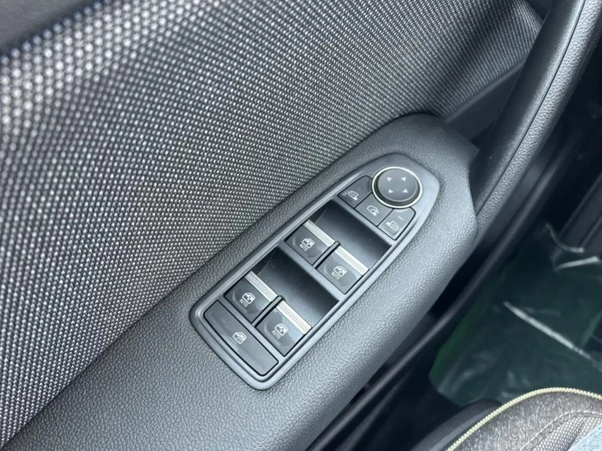 Renault Captur nuova a Cuneo (16)
