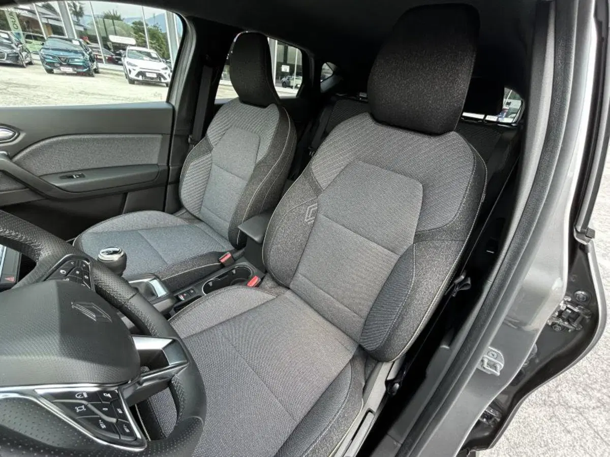 Renault Captur nuova a Cuneo (7)