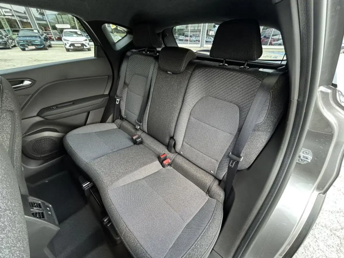 Renault Captur nuova a Cuneo (8)