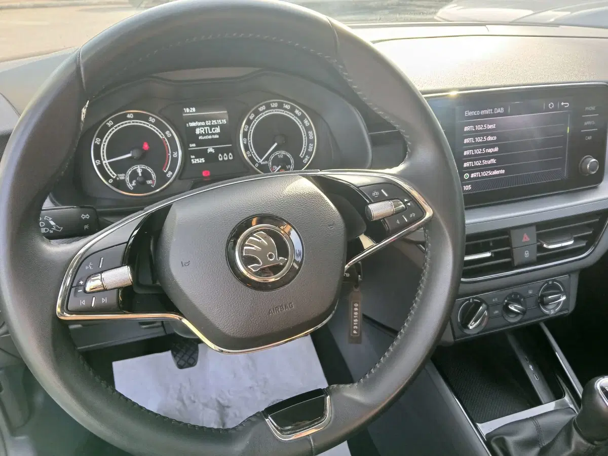 Skoda Kamiq usata a Reggio Calabria (11)