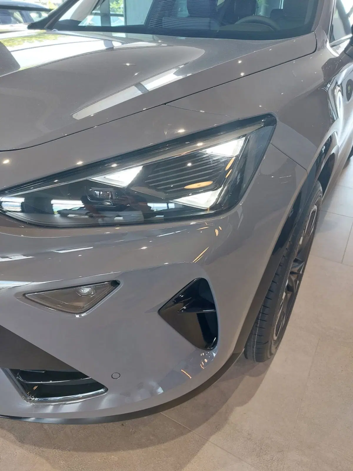 Cupra Formentor nuova a Frosinone (7)