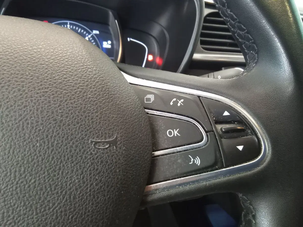 Renault Kadjar usata a Rimini (14)