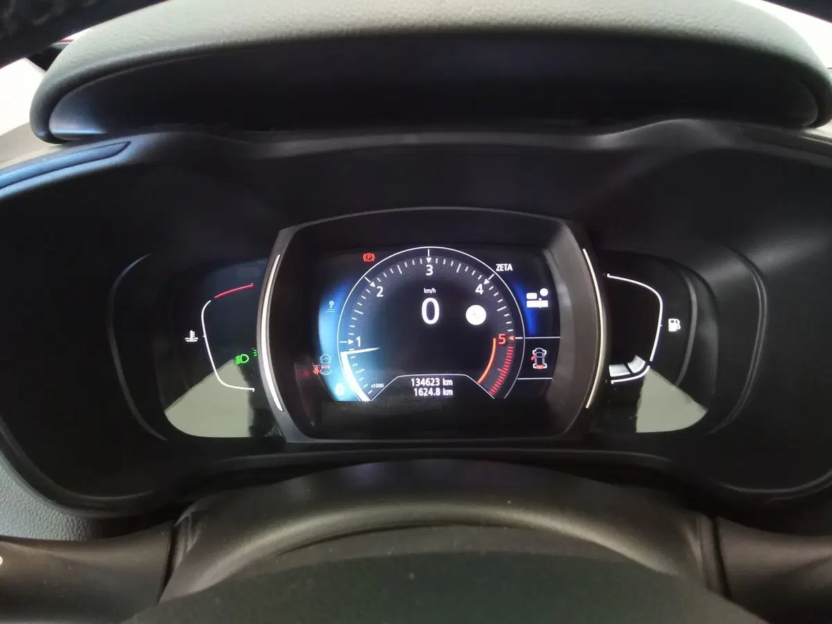 Renault Kadjar usata a Rimini (18)
