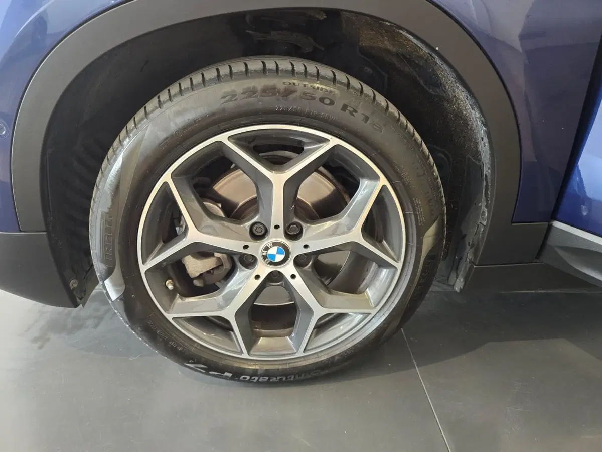 BMW X2 usata a Rimini (16)