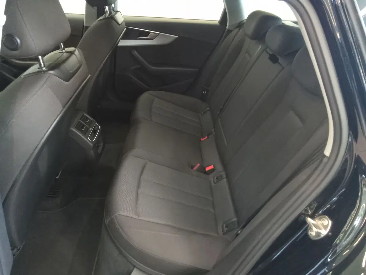 Audi A4 Avant usata a Rimini (10)