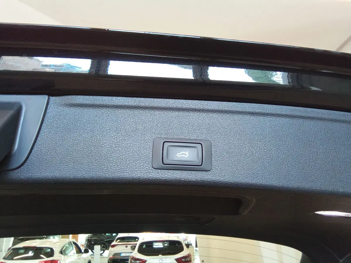 Audi A4 Avant usata a Rimini (11)