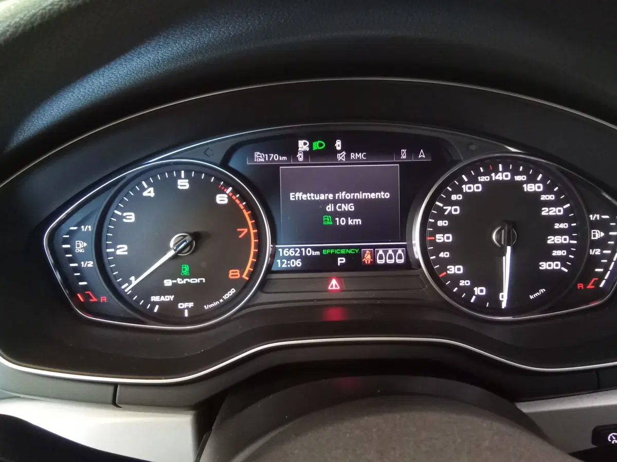 Audi A4 Avant usata a Rimini (20)