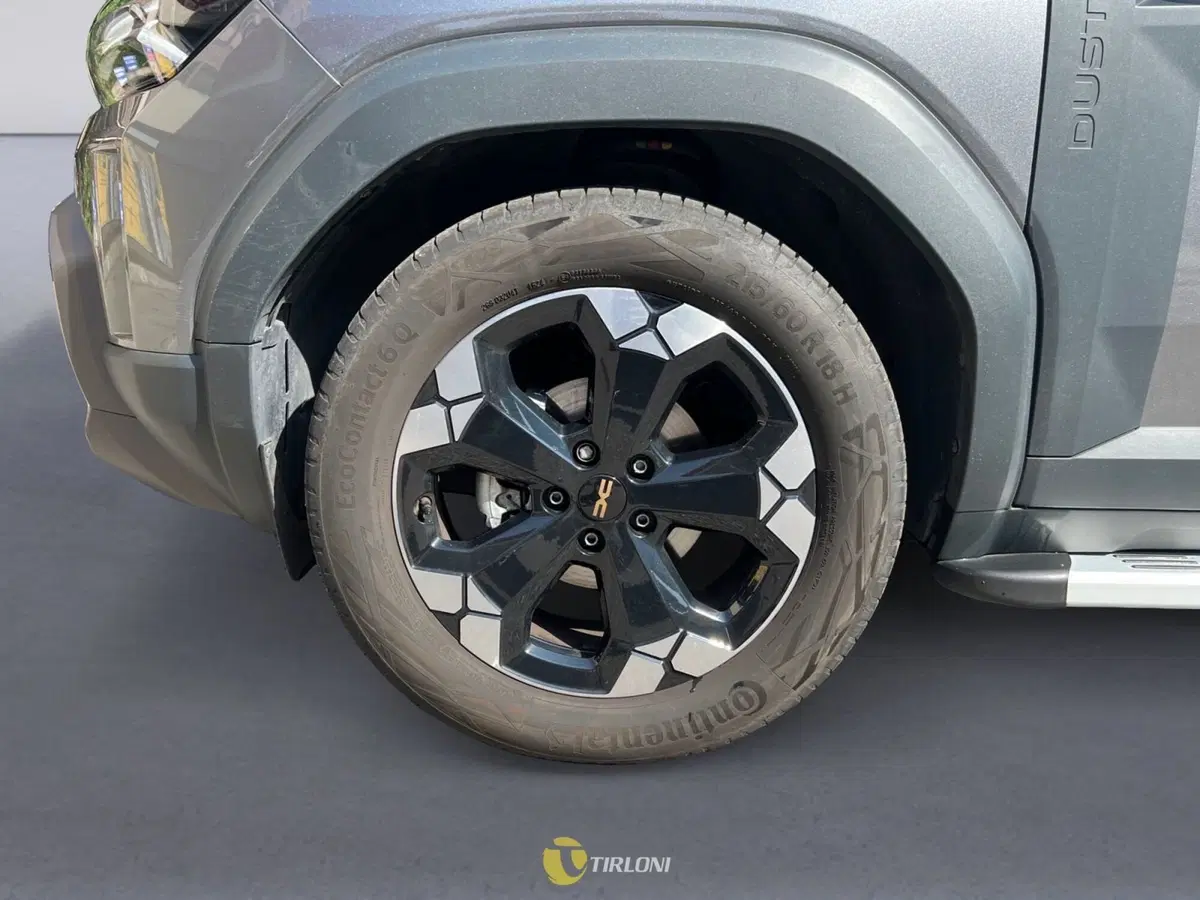Dacia Duster usata a Milano (17)