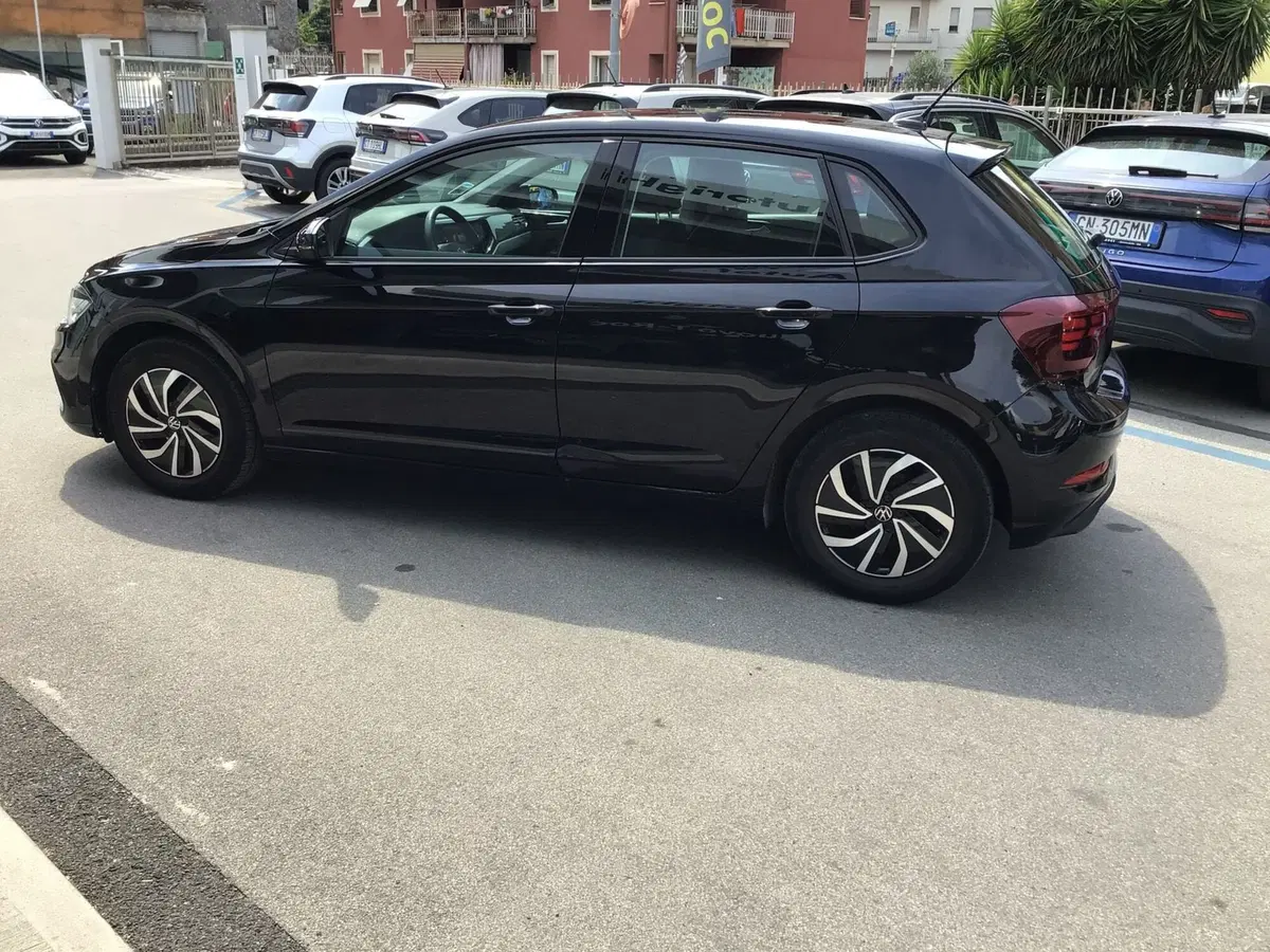 Volkswagen Polo usata a Genova (8)