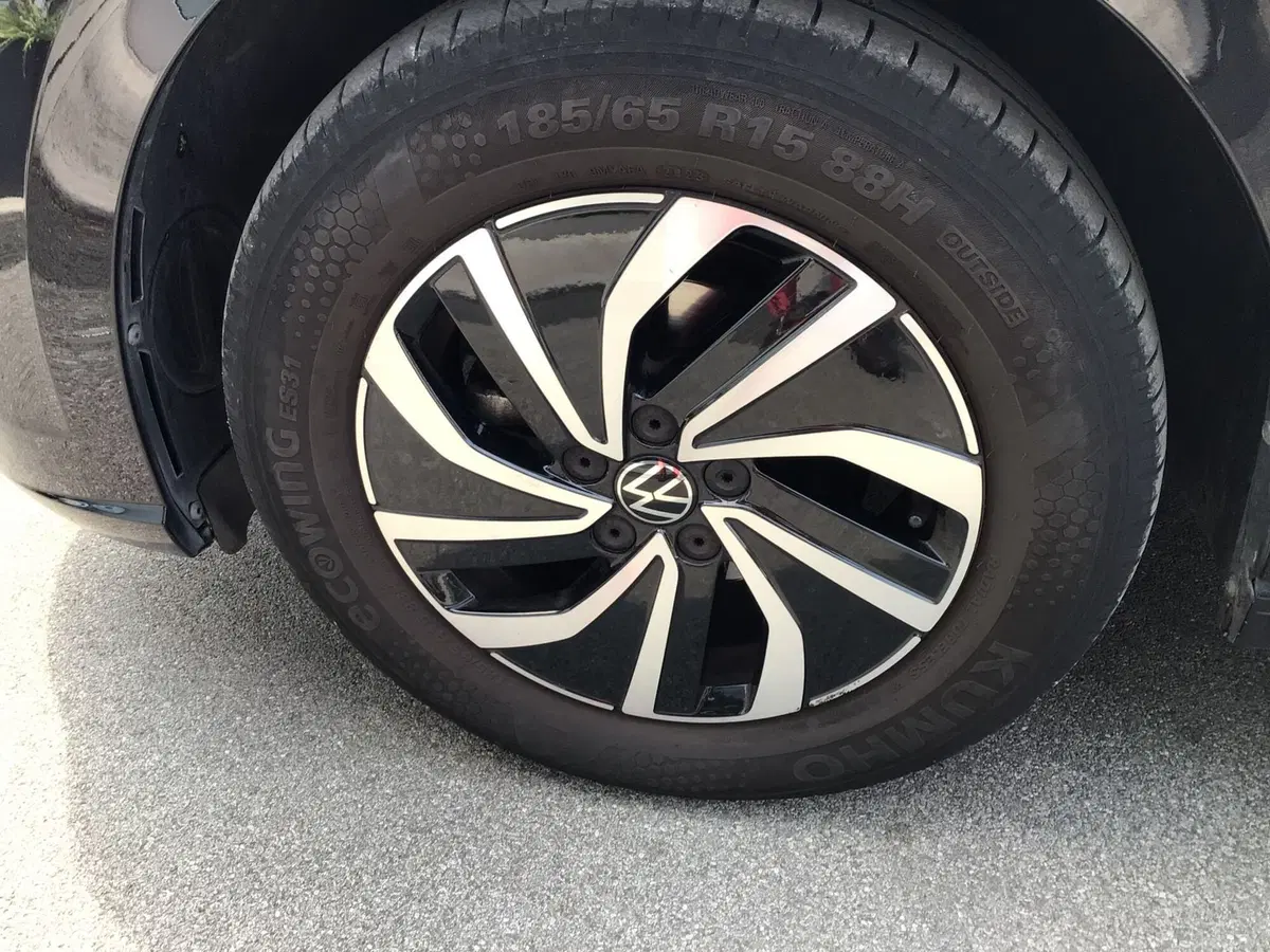 Volkswagen Polo usata a Genova (9)