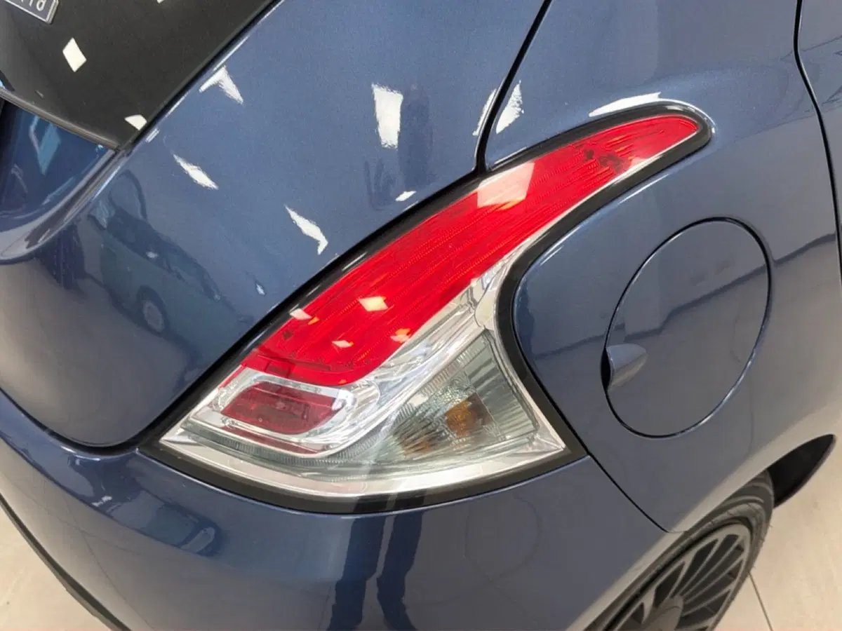 Lancia Ypsilon usata a Palermo (19)