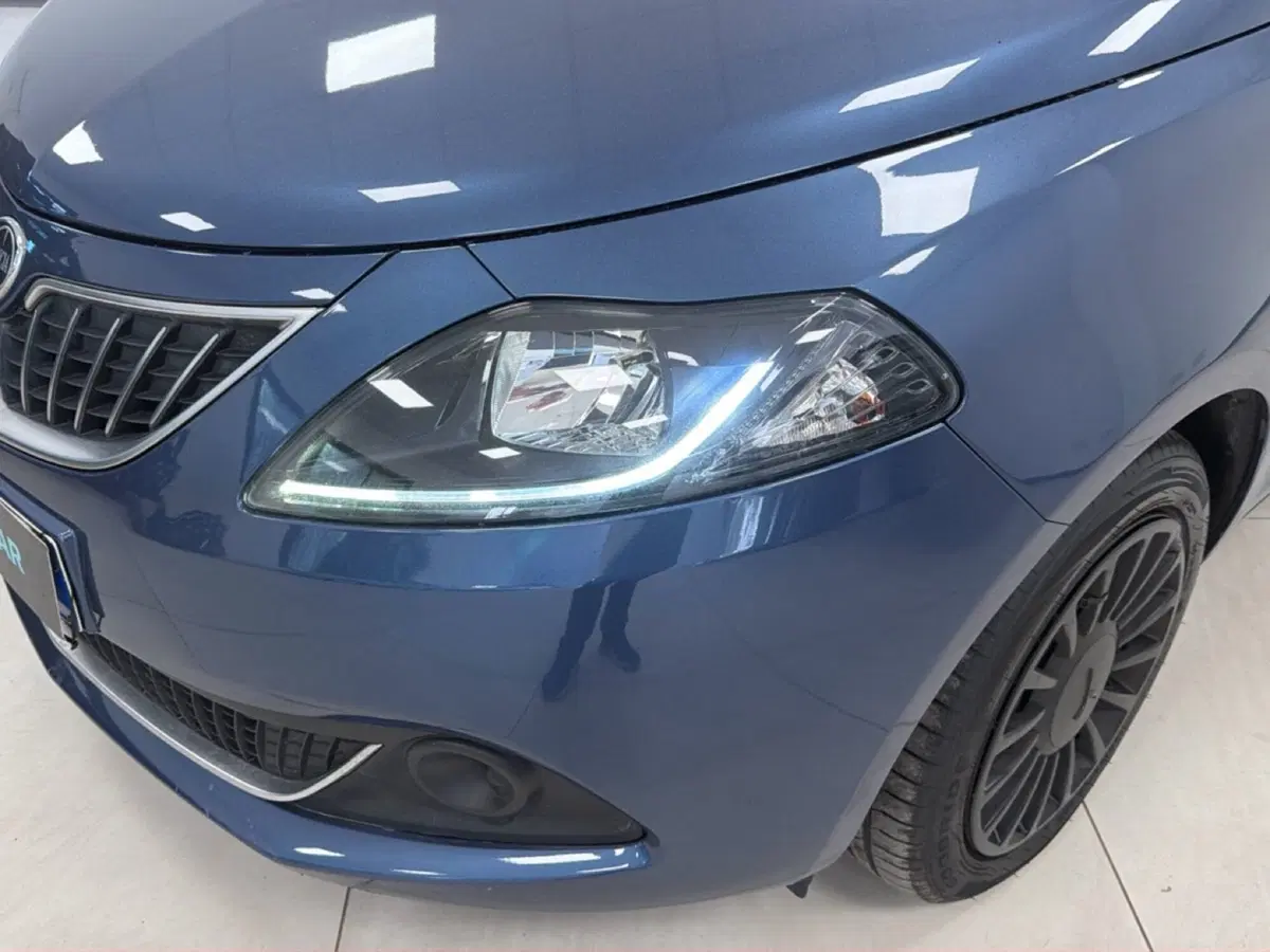 Lancia Ypsilon usata a Palermo (4)