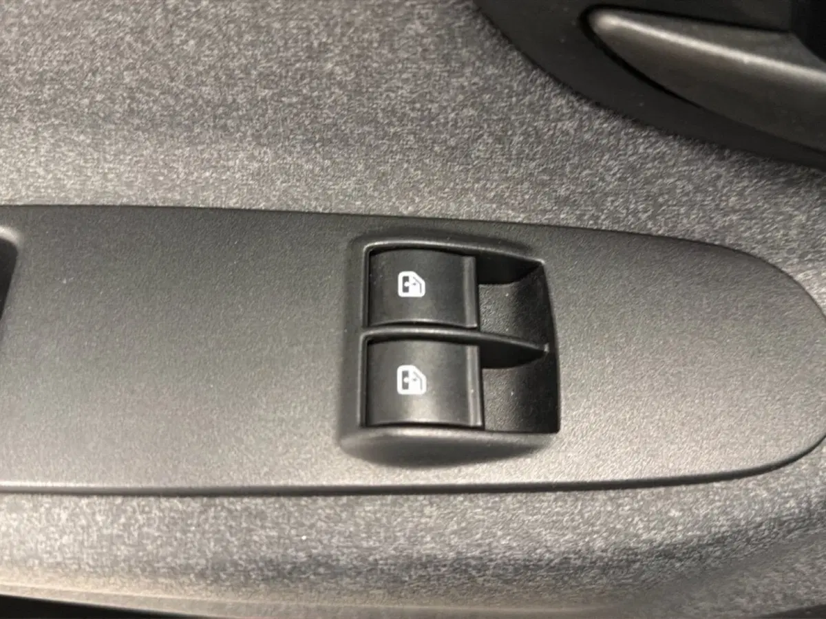Lancia Ypsilon usata a Palermo (9)