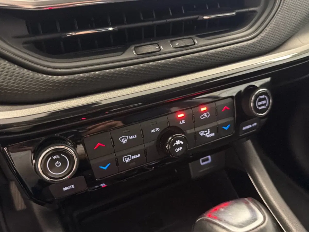 Jeep Compass usata a Palermo (13)