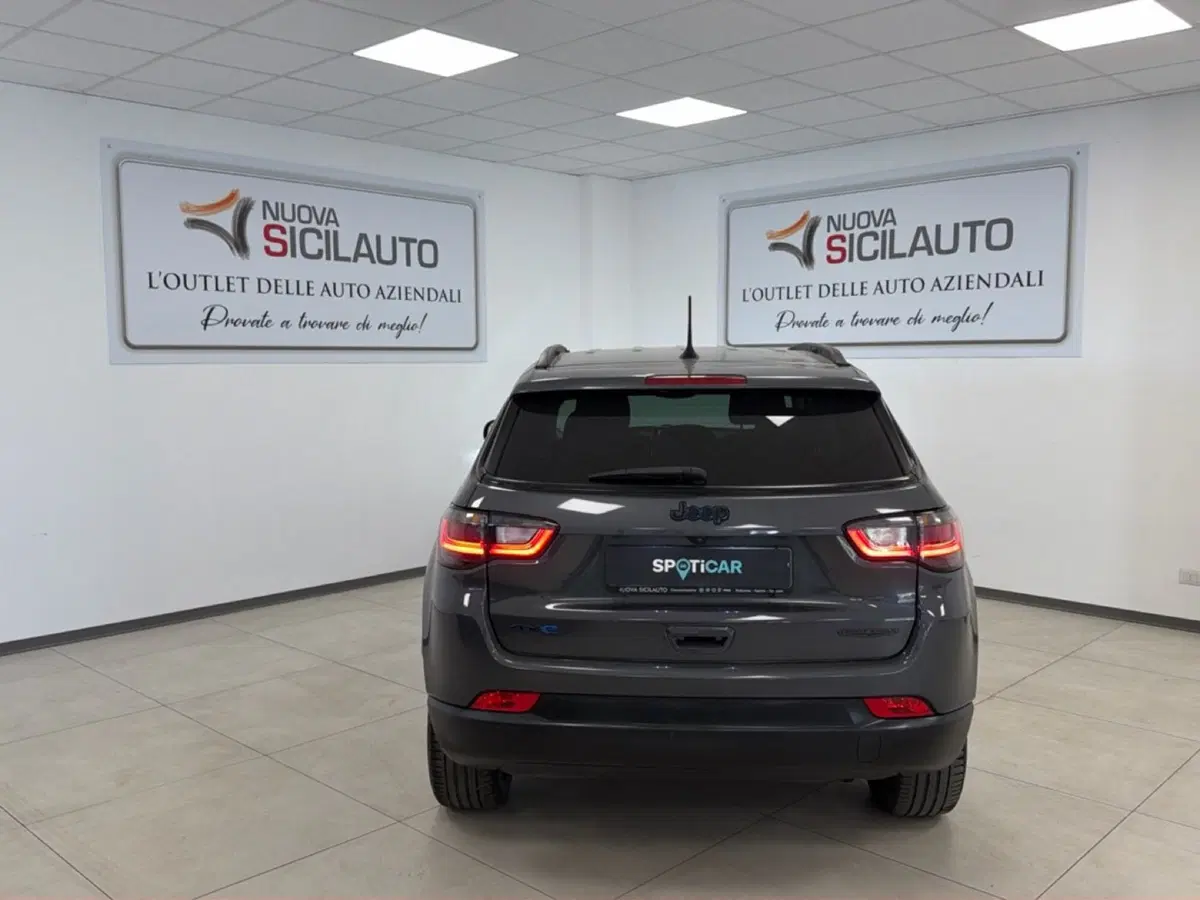 Jeep Compass usata a Palermo (18)