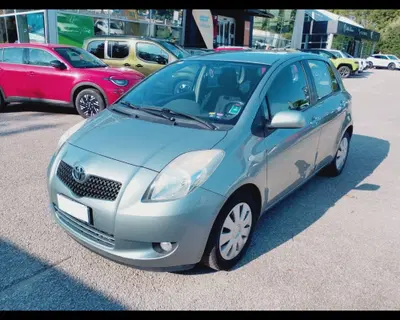 Toyota Yaris 1.3 5 porte Luna del 2006 usata a Ravenna