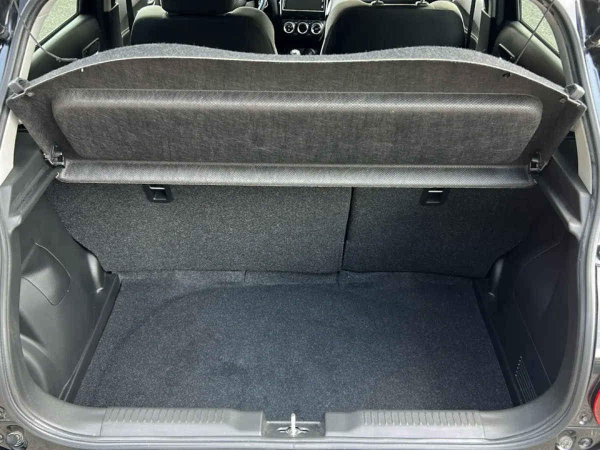 Suzuki Swift usata a Vercelli (7)