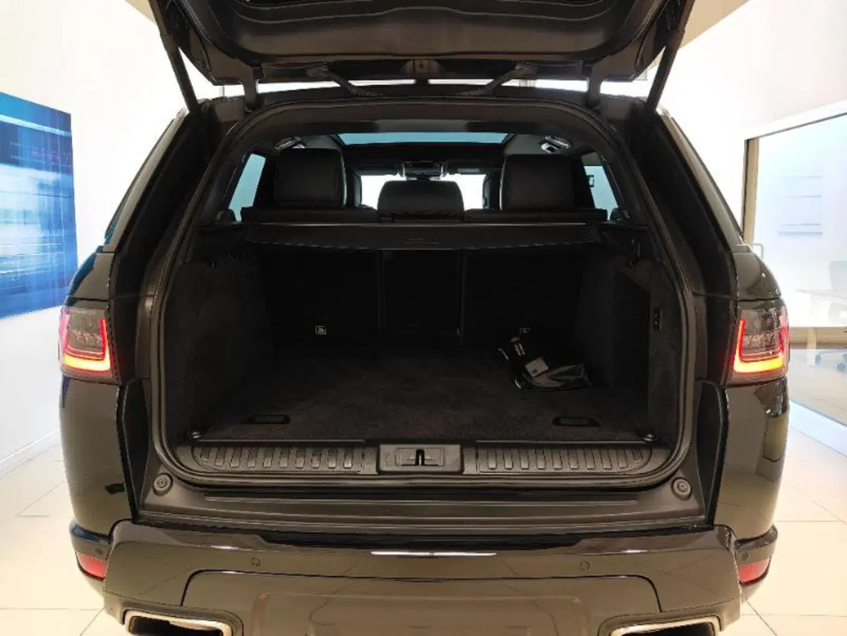 Land Rover Range Rover Sport usata a Venezia (4)