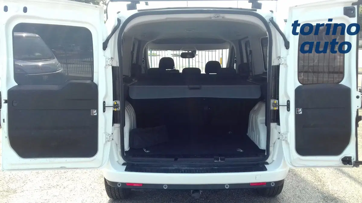 Fiat Doblò usata a Torino (3)