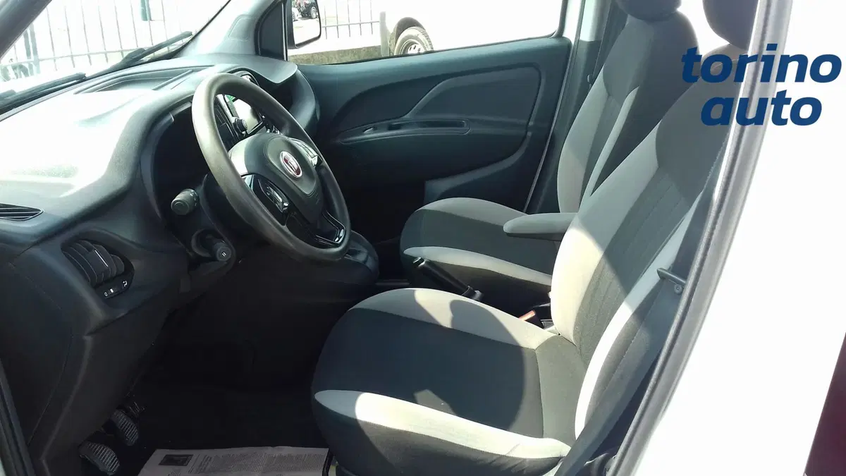 Fiat Doblò usata a Torino (6)