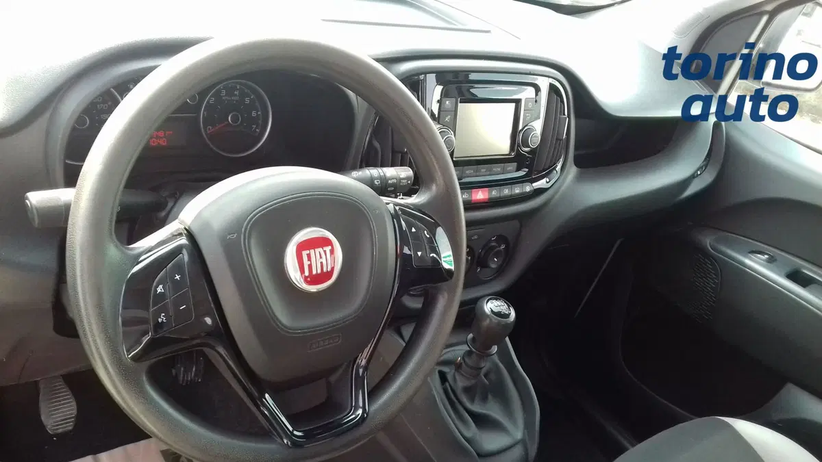 Fiat Doblò usata a Torino (7)
