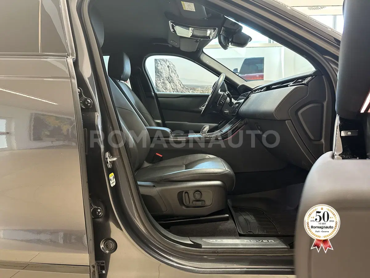 Land Rover Range Rover Velar usata a Forlì-Cesena (10)