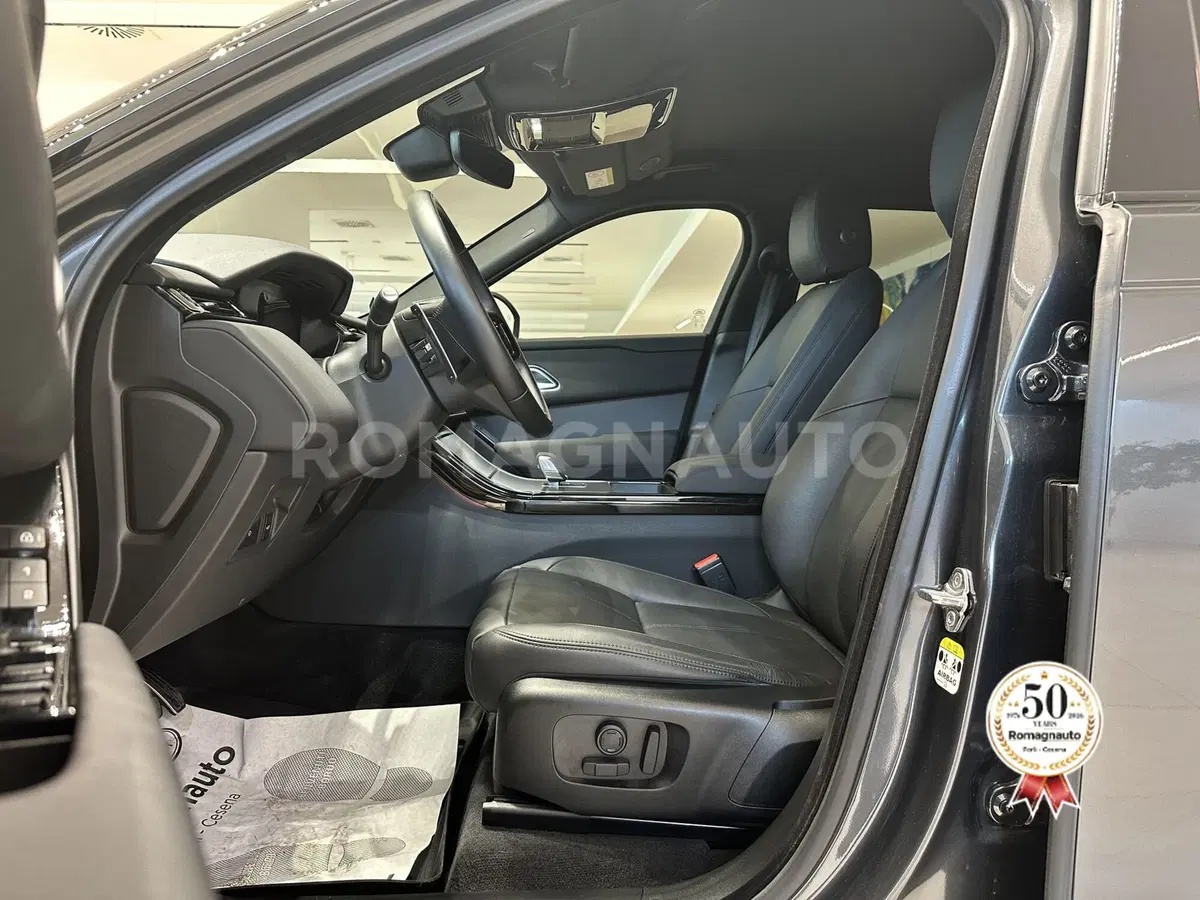 Land Rover Range Rover Velar usata a Forlì-Cesena (14)