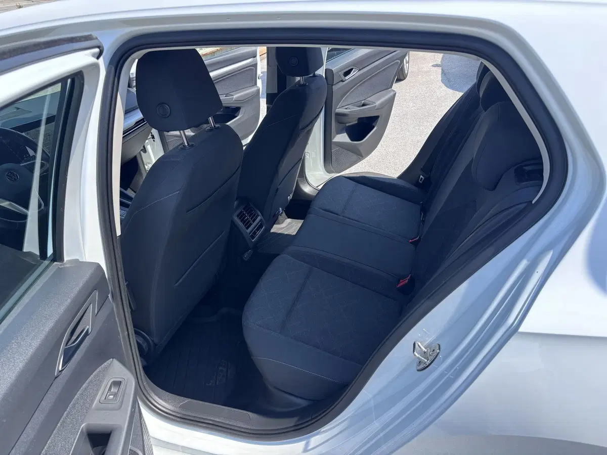 Volkswagen Golf usata a Ancona (10)