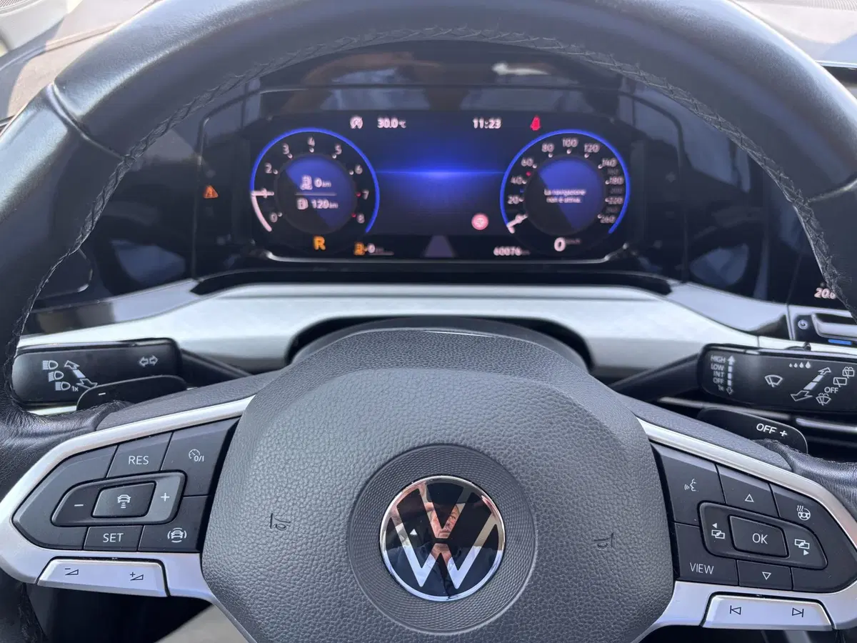 Volkswagen Golf usata a Ancona (16)