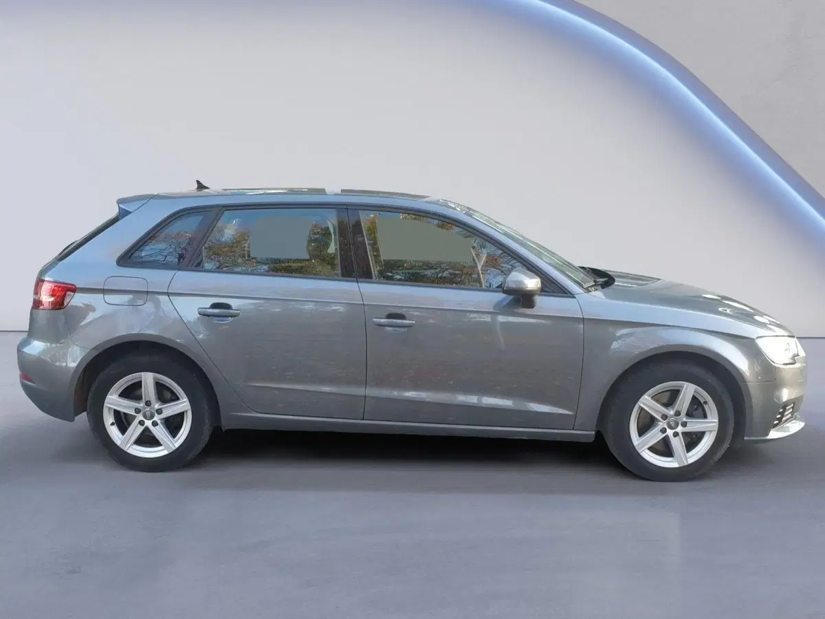 Audi A3 Sportback usata a Padova (8)