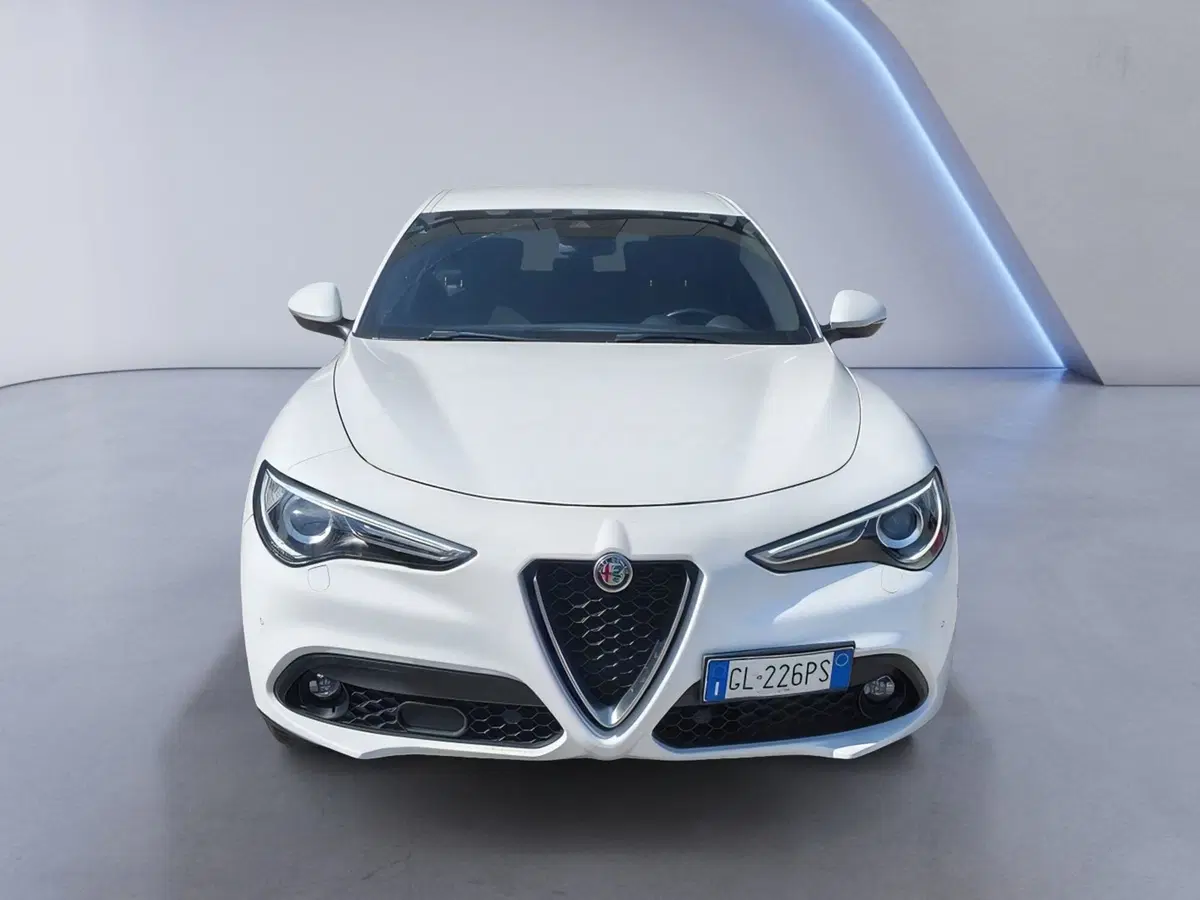 Alfa Romeo Stelvio usata a Padova