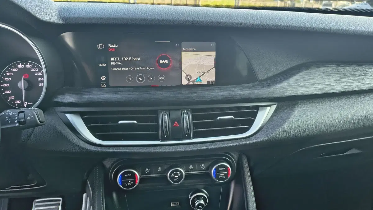Alfa Romeo Stelvio usata a Padova (11)