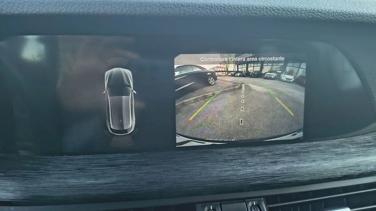 Alfa Romeo Stelvio usata a Padova (14)
