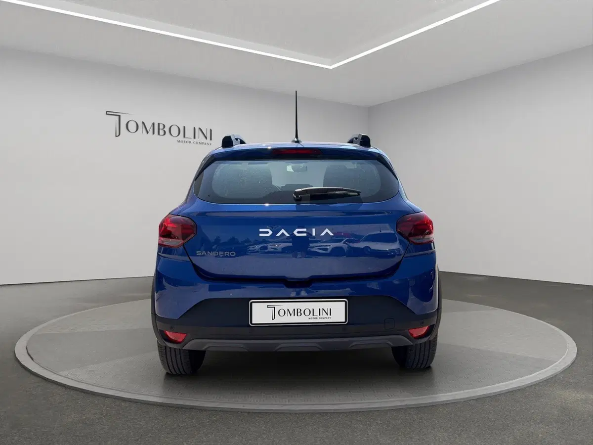 Dacia Sandero usata a Macerata (4)