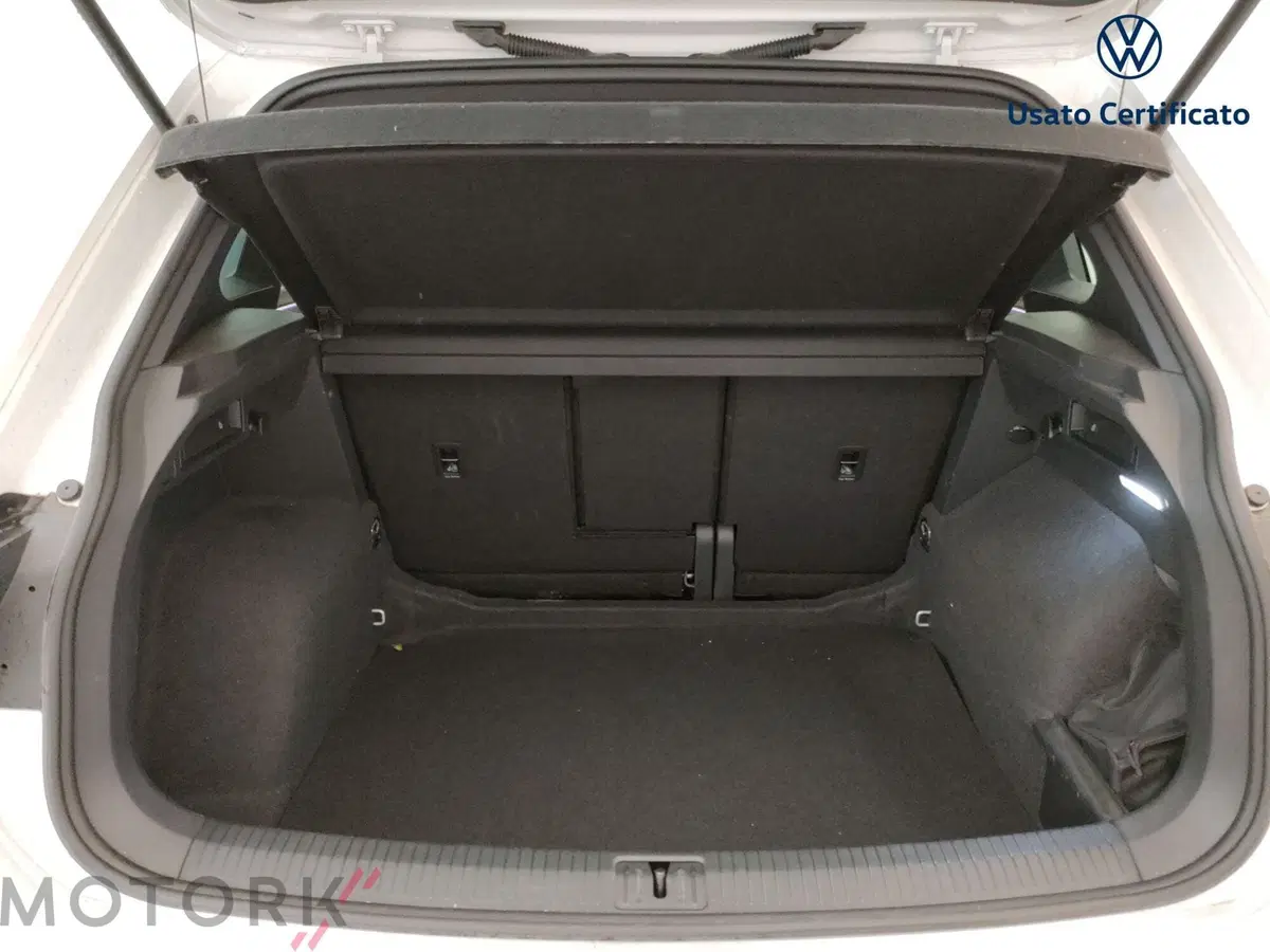Volkswagen Tiguan usata a Varese (9)