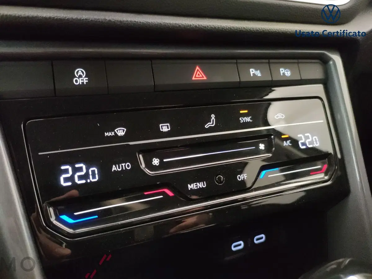 Volkswagen T-Roc usata a Varese (13)