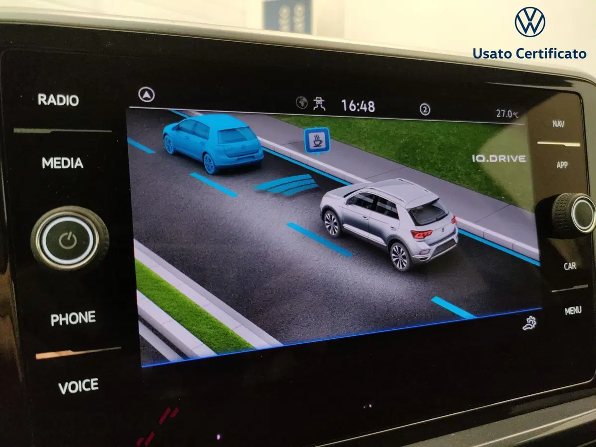 Volkswagen T-Roc usata a Varese (15)