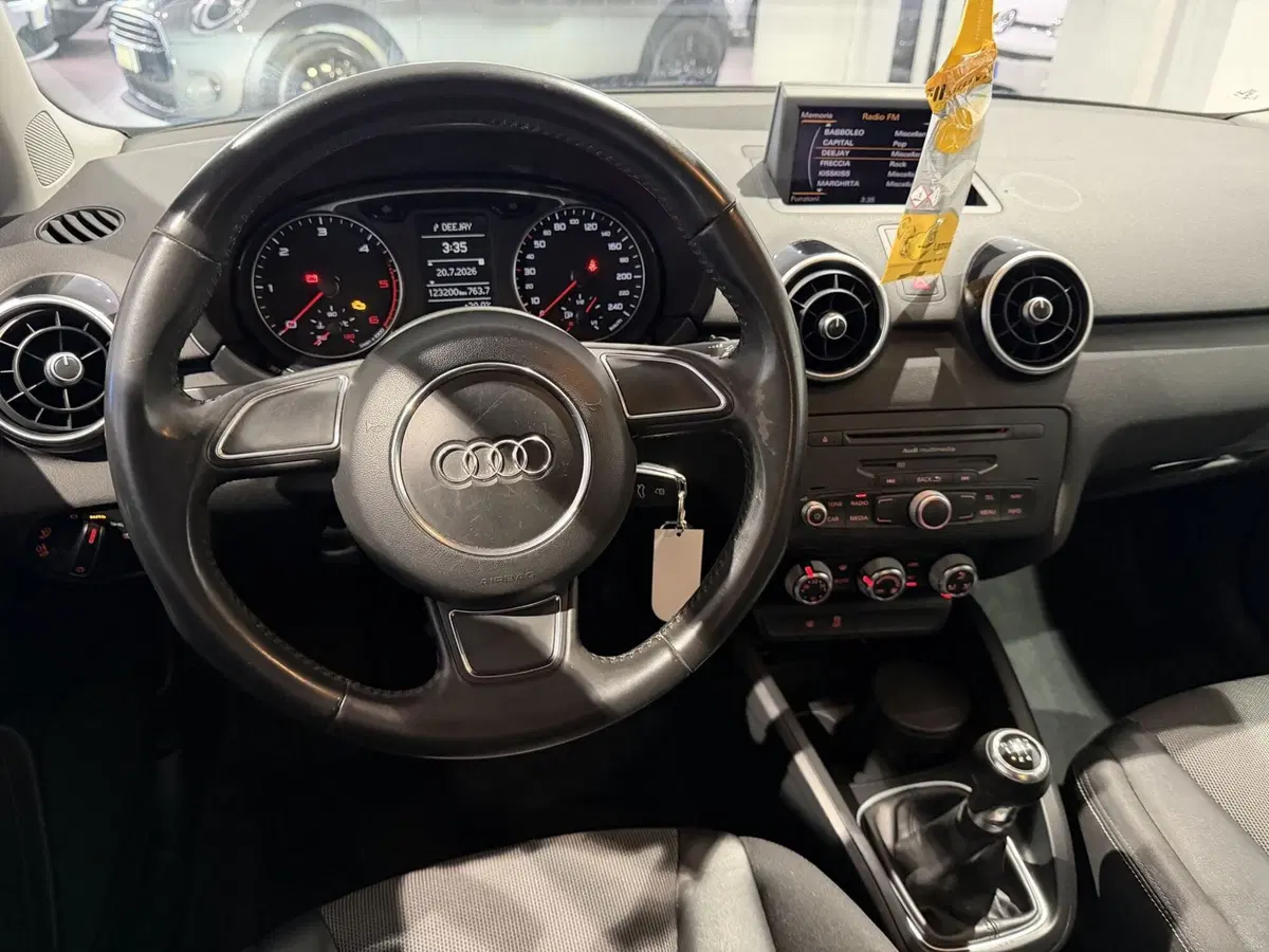 Audi A1 usata a Genova (11)