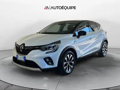 Renault Captur TCe 100 CV GPL FAP Intens del 2023 usata a Marino