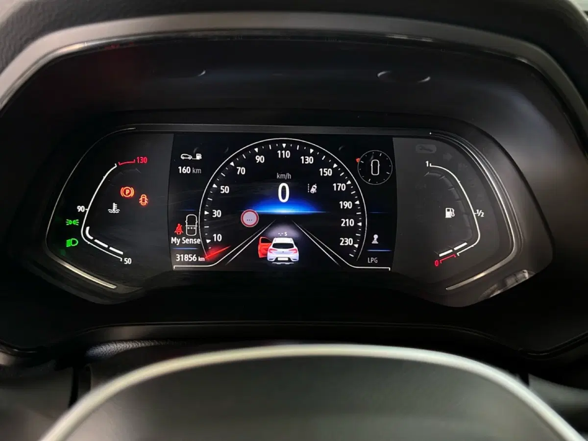 Renault Captur usata a Roma (13)