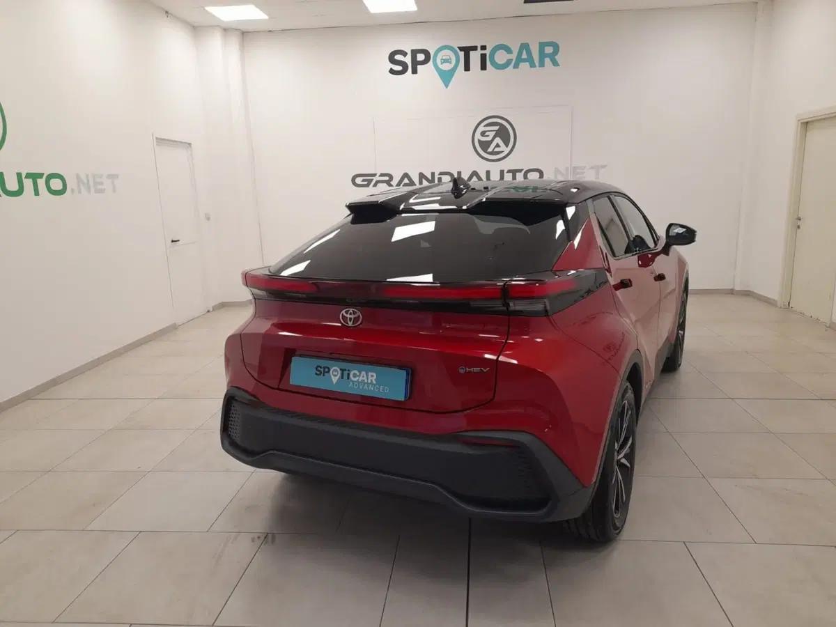 Toyota Toyota C-HR usata a Alessandria (6)