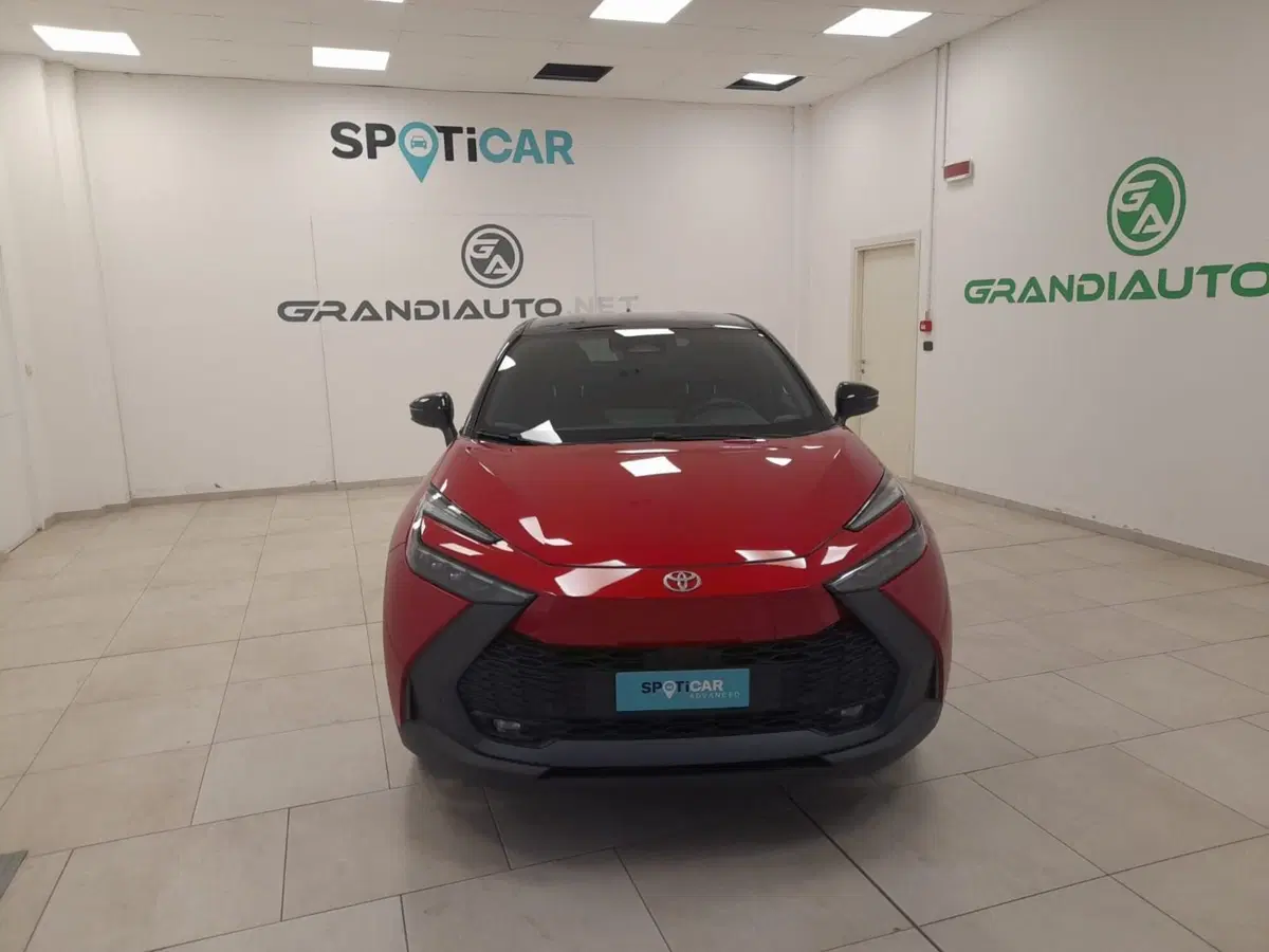 Toyota Toyota C-HR usata a Alessandria (9)
