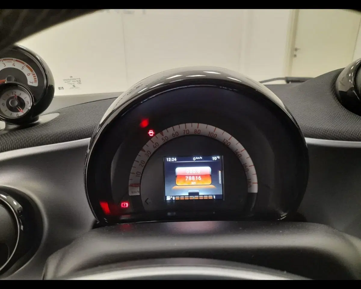 smart Fortwo usata a Savona (15)