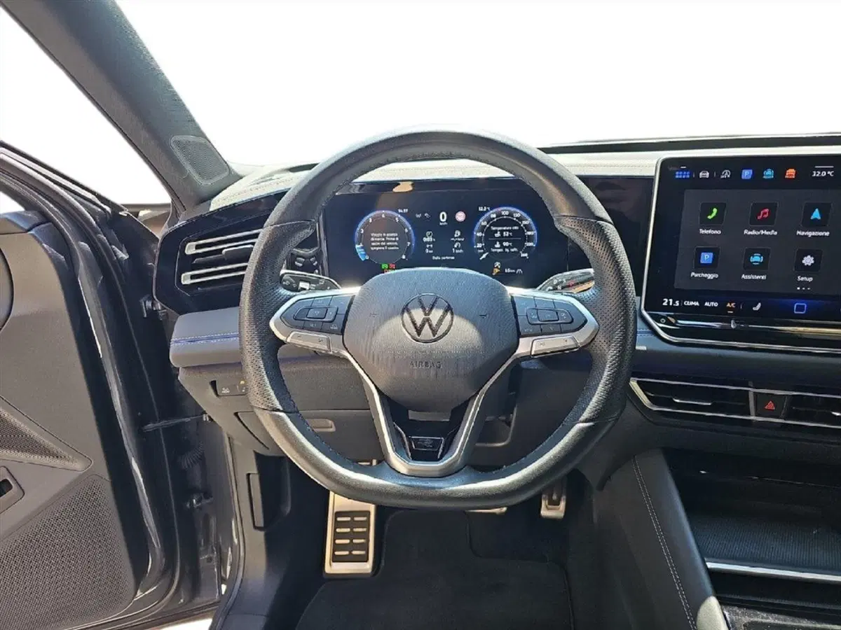Volkswagen Tiguan usata a Lecco (11)