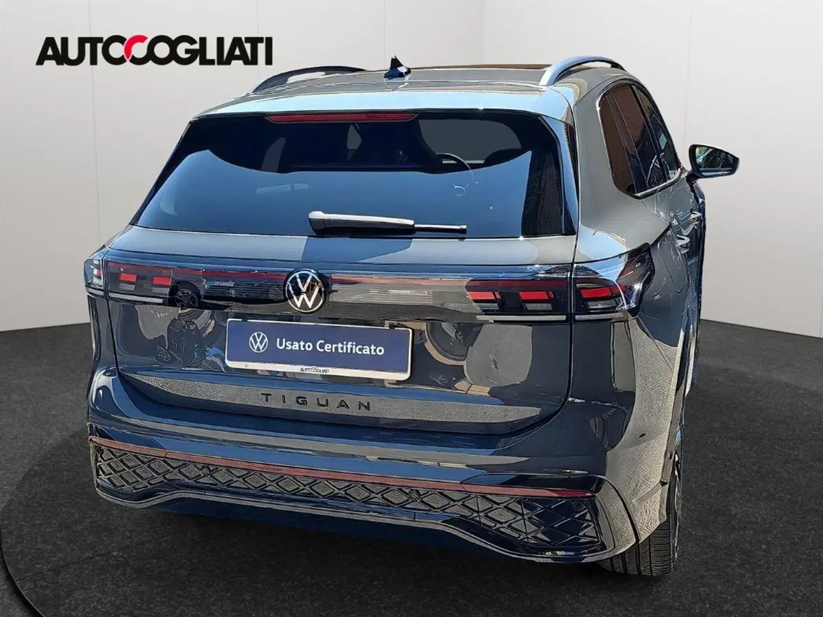 Volkswagen Tiguan usata a Lecco (6)