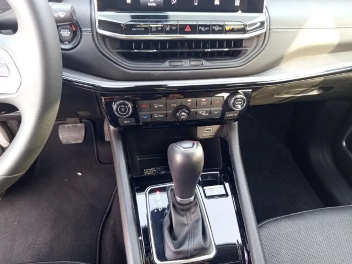 Jeep Compass usata a Frosinone (12)