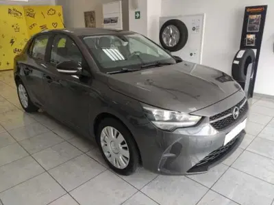 Opel Corsa 1.5 D 100 CV Edition del 2019 usata a Pratola Serra