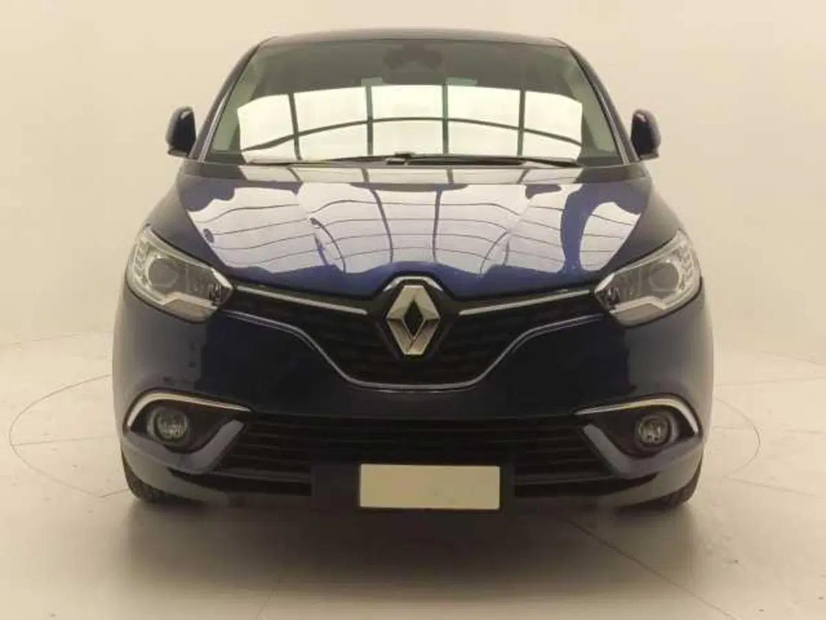 Renault Scenic E-Tech Electric usata a Avellino (2)